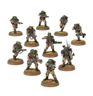 Warhammer 40k Astra Militarum Cadian Shock Troops tabletop gaming miniatures with detailed uniforms and weaponry, painted for display.