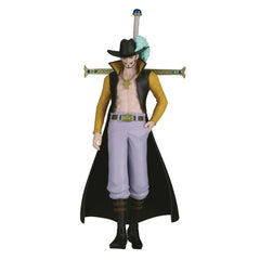 One Piece The Shukko Dracule Mihawk Fig